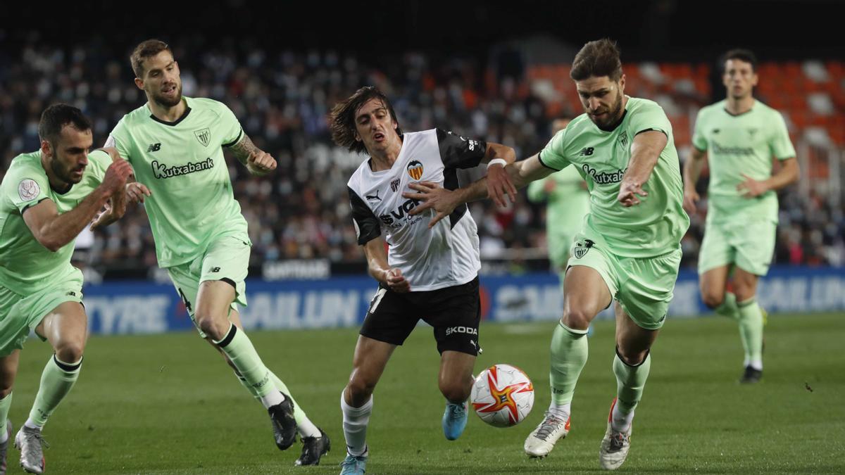 Una imagen del Valencia-Athletic de la Copa del Rey en Mestalla