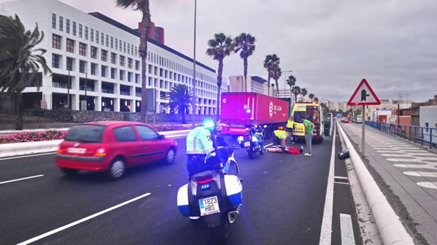 Retenciones de tráfico en la Avenida Marítima (12/06/17)