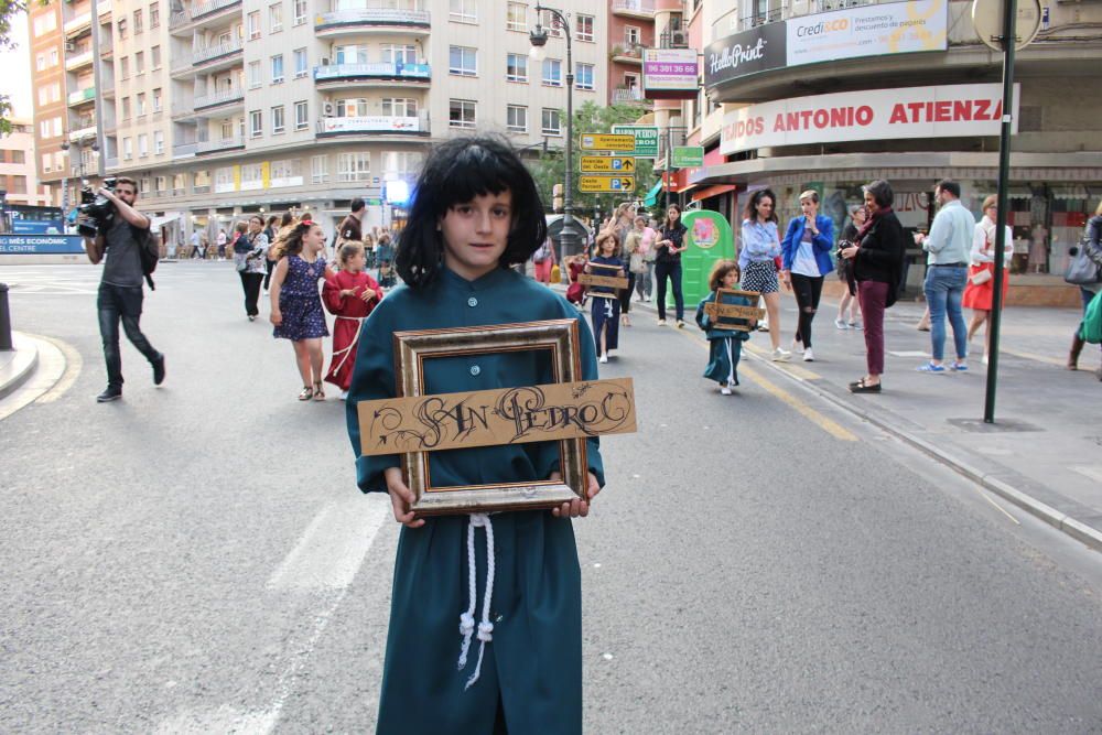 Procesión de la fiesta de los Niños de San Vicente