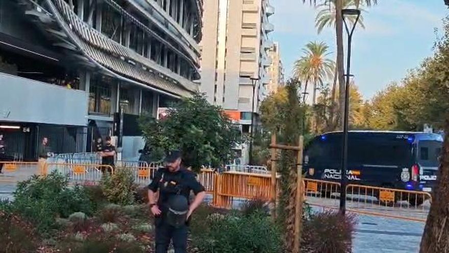 El Hapoel Tel Aviv llega al Roig Arena con la Policía Nacional