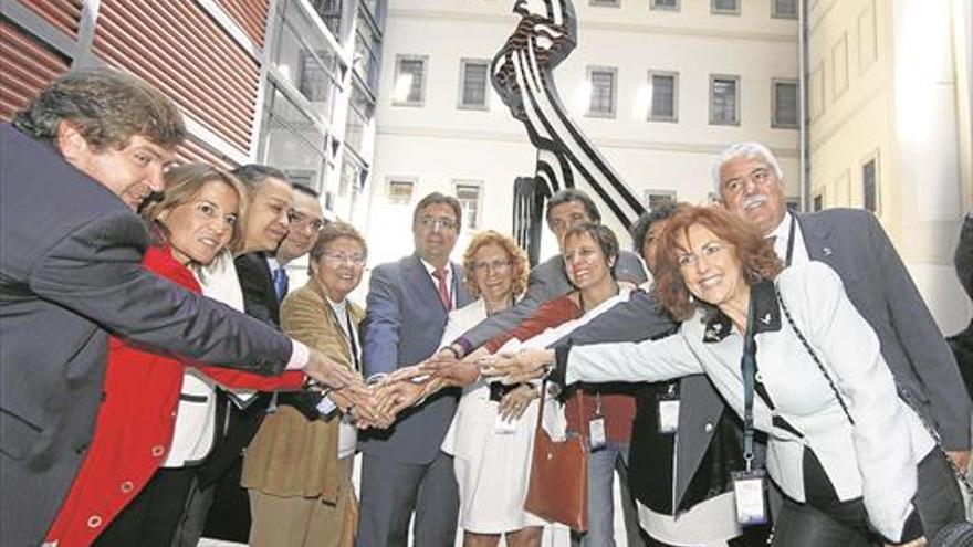 El Ayuntamiento de Cáceres dice estar al corriente del pago del 2016