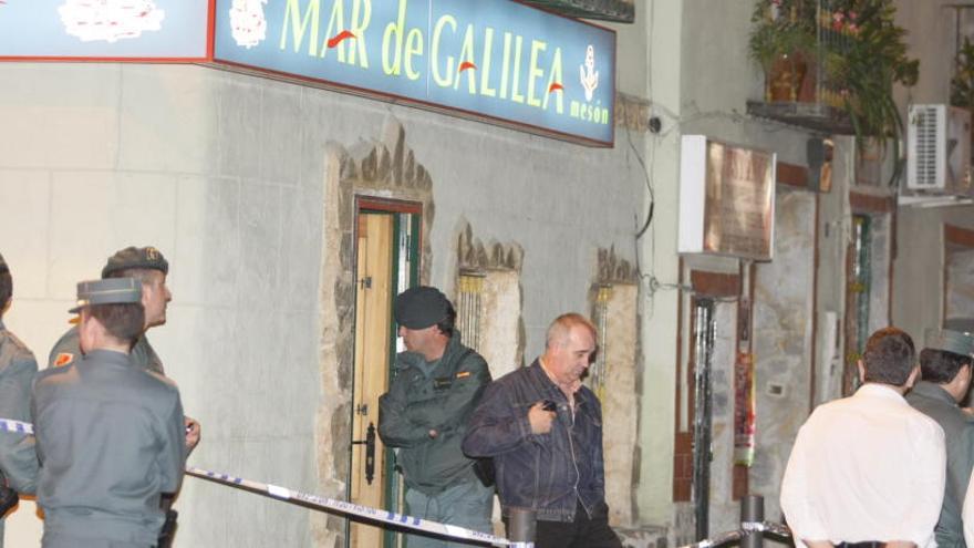 Zona acordonada, la noche del crimen, en 2008, en la localidad de Santomera.