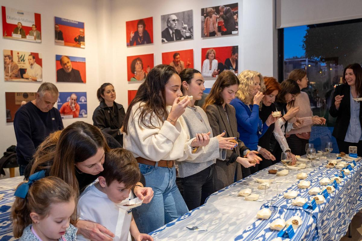 Cuinar amb consciència: Carlota Sobrino i el seu 'brownie' saludable sense forn.