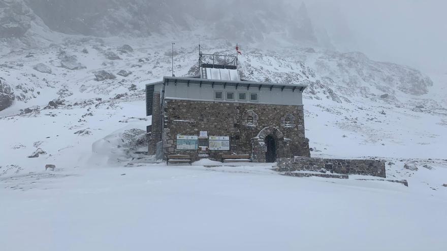 Las primeras nieves del Urriellu: mucho más que un manto blanco