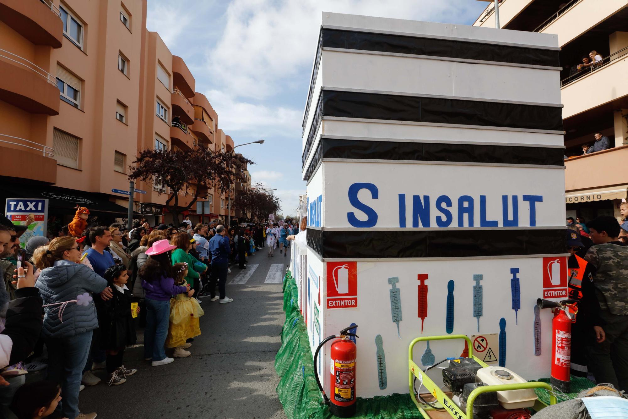 Todas las imágenes de la rúa del Carnaval de Ibiza 2023