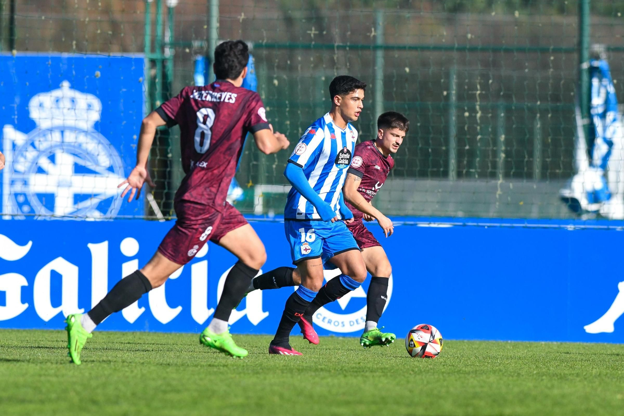 Nájera le da un respiro al Fabril