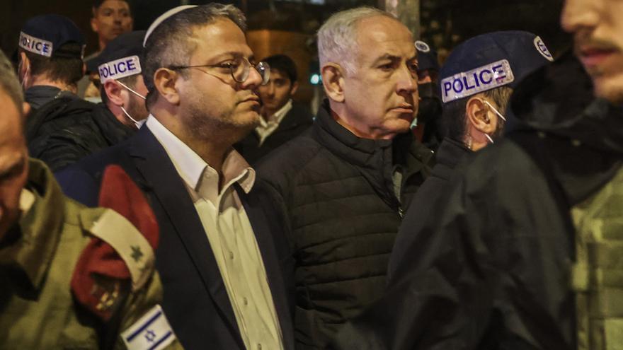 Israel retoma el corredor que partía Gaza en dos y avisa a la población de que &quot;pronto&quot; serán desplazados forzosamente