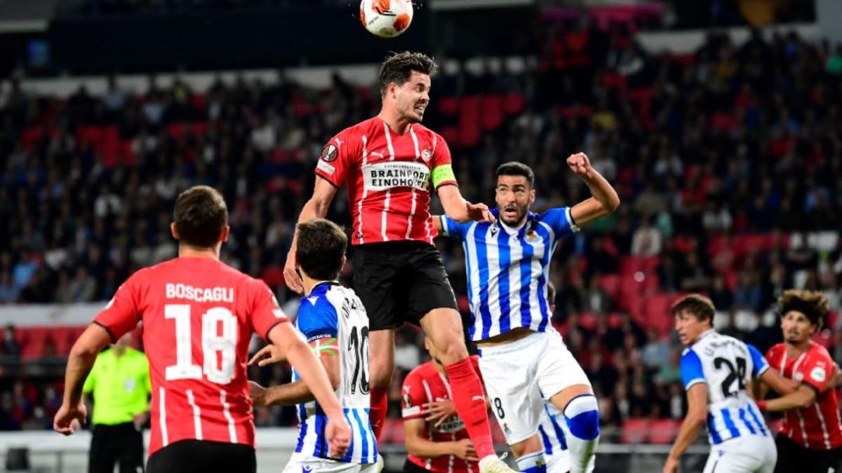 La Real Sociedad empata ante el PSV con un final de infarto