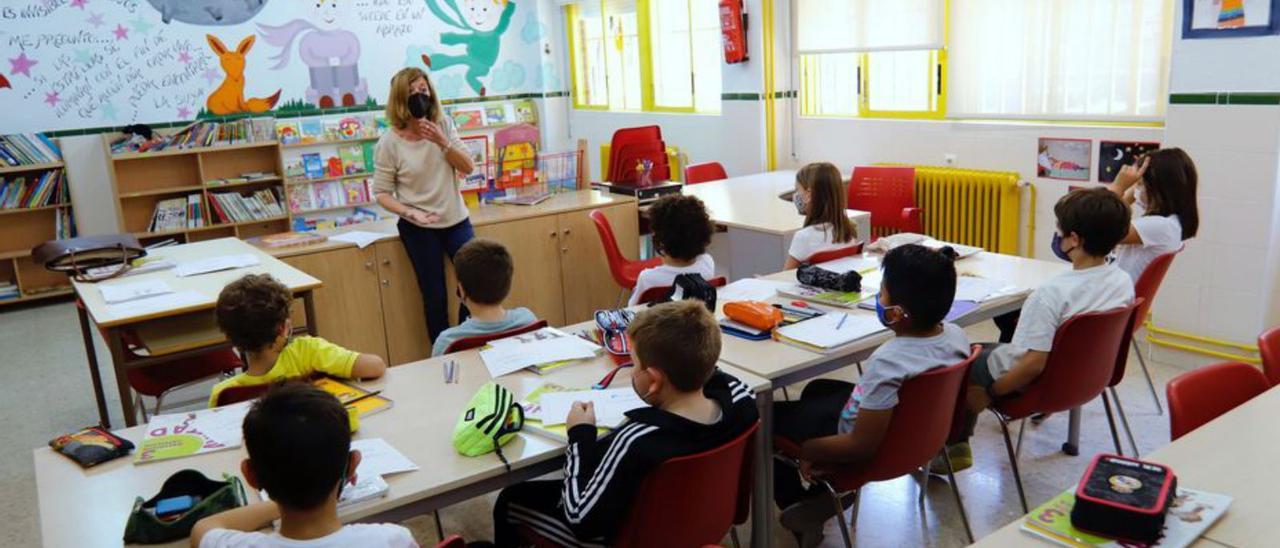 Clases presenciales en un colegio de Murcia. | JUAN CARLOS CAVAL