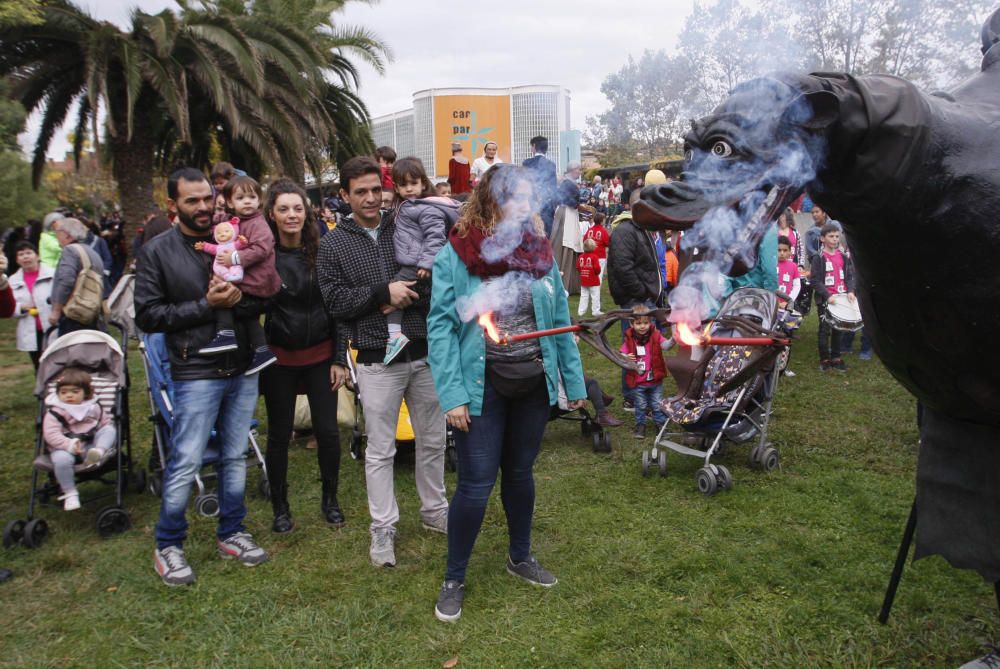 Plantada de gegants i cercavila a Girona