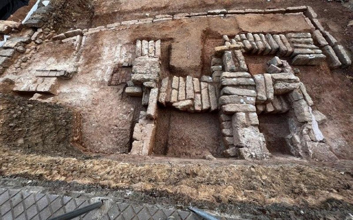 Restos de la infraestructura hidráulica encontrada durante las catas arqueológicas.