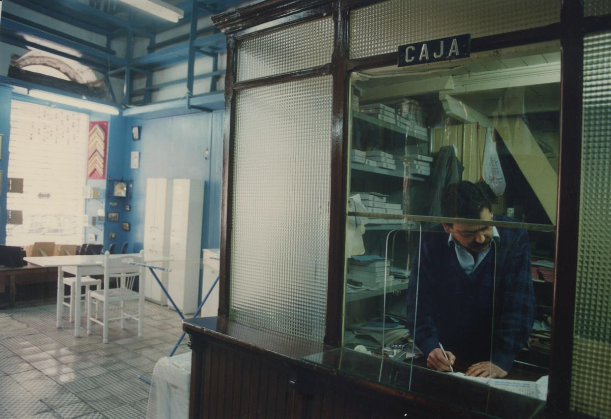 Comercio Tradicional - Cristalería Hermanos Hernández