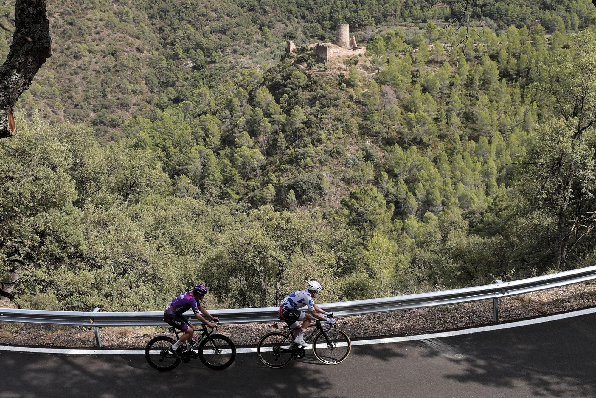 Las imágenes de la etapa de la Vuelta a España entre Morella y Borriana