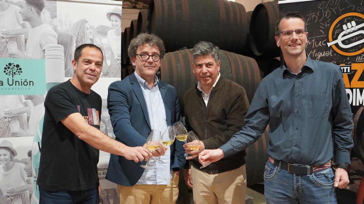 Antonio Luque, Francisco Fernández, Rafael Llamas y Adrian Lapsley, durante la presentación del festival Montijazz.