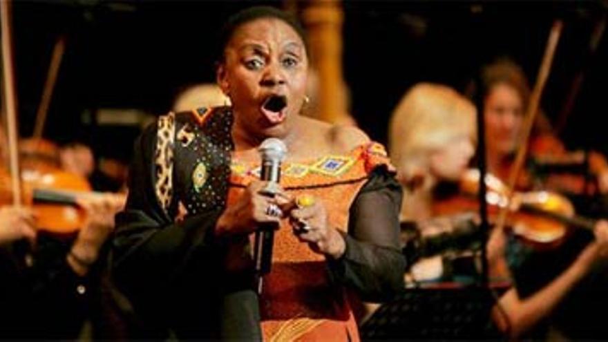 Muere Miriam Makeba, la voz contra el apartheid