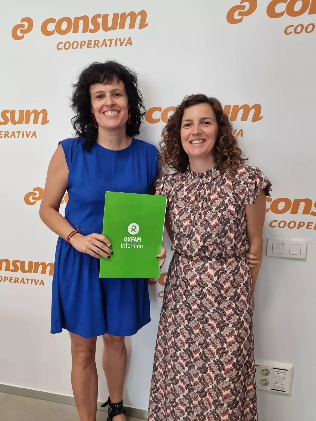 Consum i Oxfam Intermón reforcen la seua aliança en comerç just: més de 340.000 euros en compres de matèries primeres en l'últim any