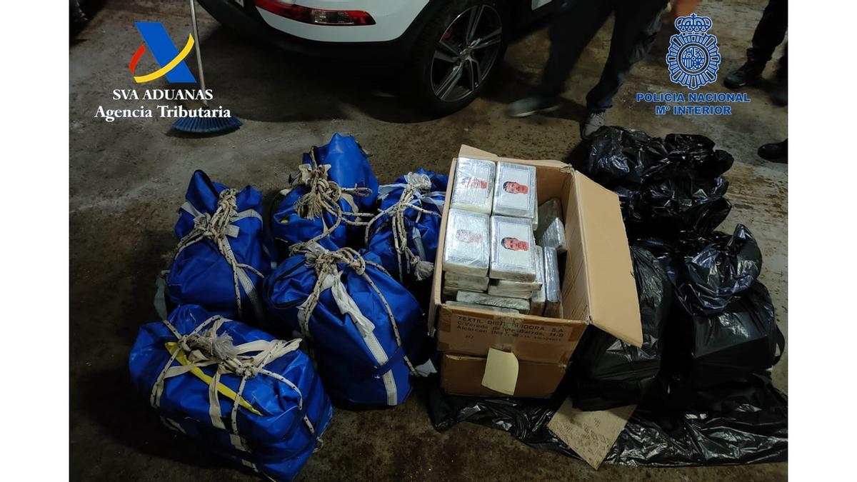 Interceptan un contenedor con 165 kilos de cocaína en el puerto de Santa Cruz de Tenerife