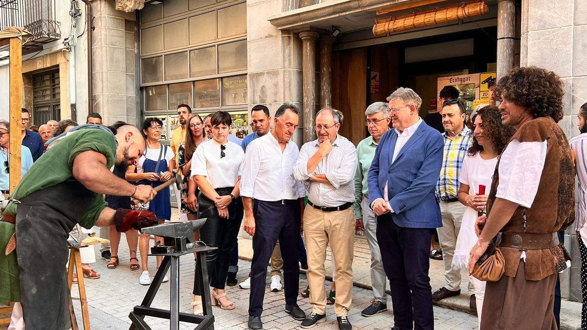 Fotos de la inauguración de la feria medieval de Sant Mateu