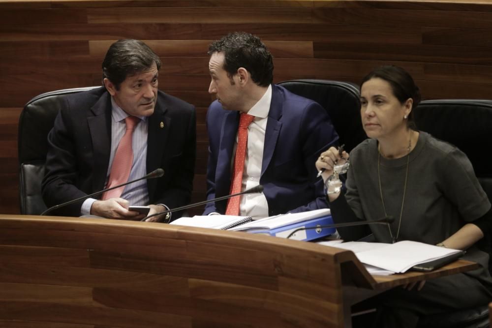 Debate en la Junta sobre los presupuestos asturianos