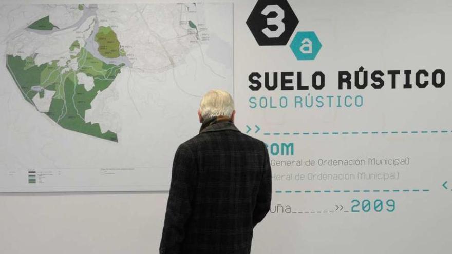 Exposición del actual plan general de urbanismo, en el inicio de su tramitación, en la Casa del Agua.