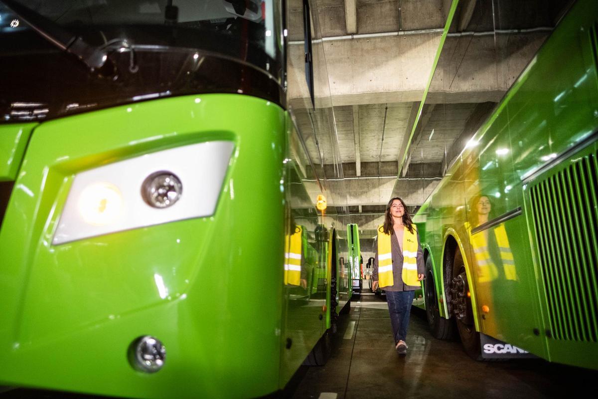 Presentación de guaguas de Titsa.