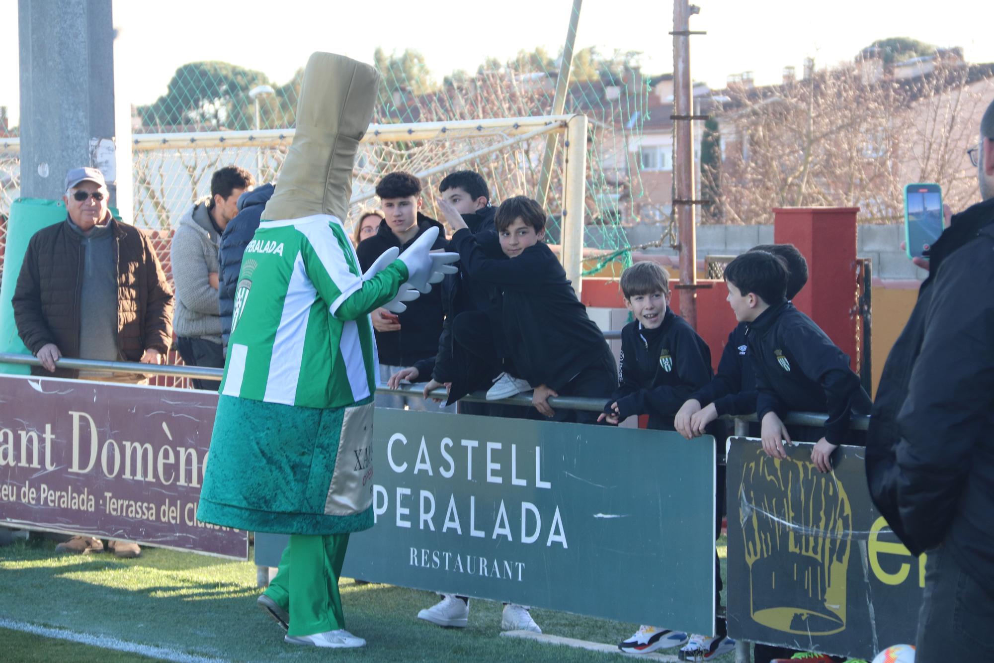 Xampanyer, la nova mascota del CF Peralada