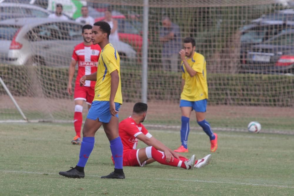 Partido de fútbol amistoso entre FC Cartagena y Mar Menor