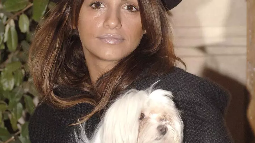 Mónica Cruz (49) tiene claras sus prioridades y no podemos estar más de acuerdo: "Me gusta más estar con mis perros que con gente"