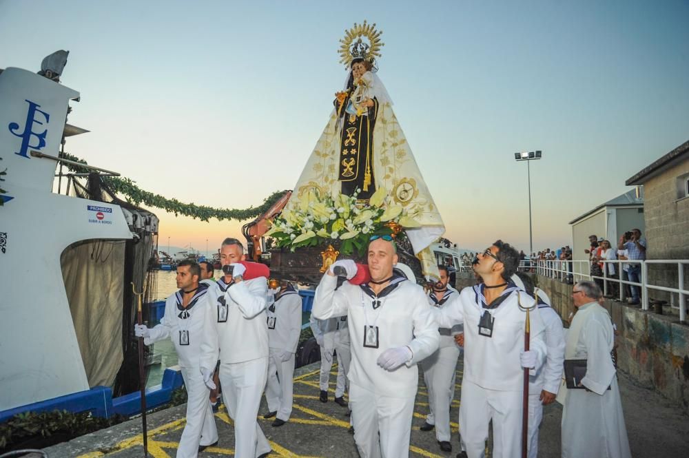 Procesión de la Virgen del Carmen 2017 en Arousa