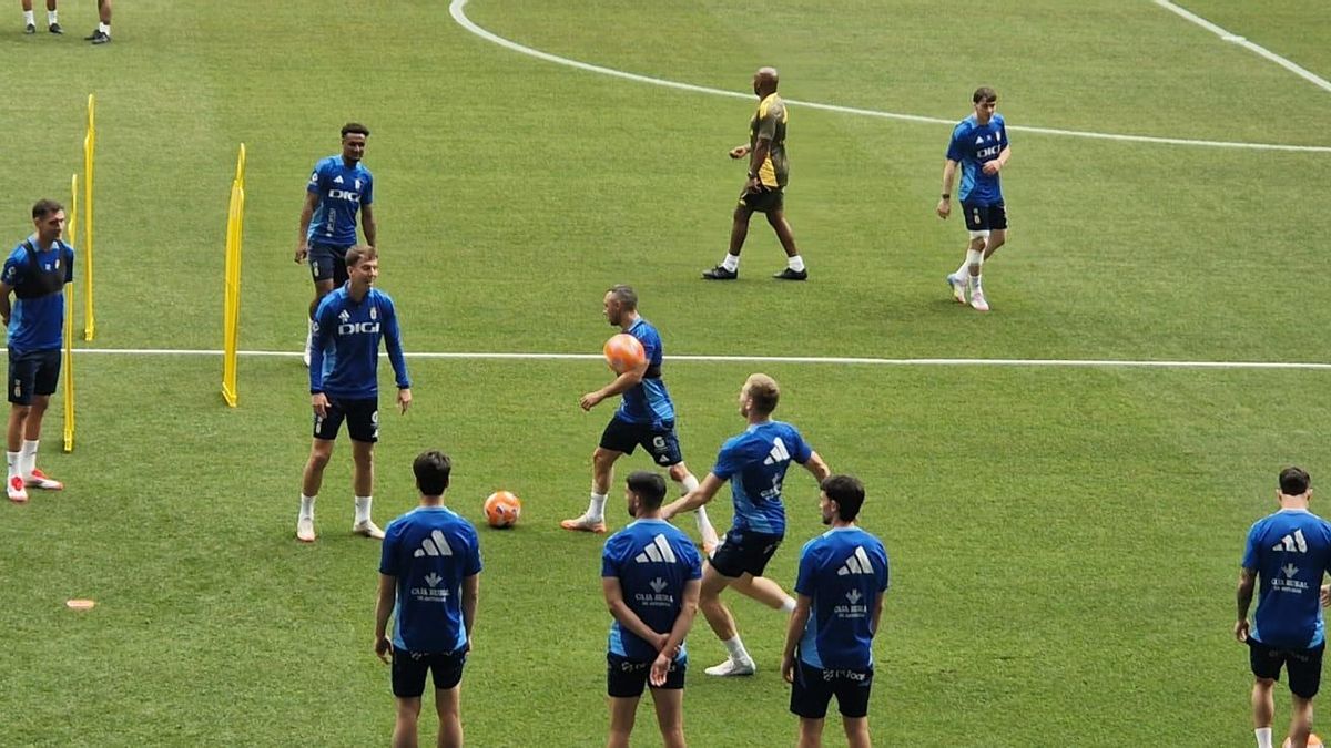 A la final, con el Mago: Santi Cazorla se entrena con el grupo en el Tartiere