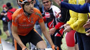 El español Mikel Nieve Ituralde, durante una etapa del Giro.