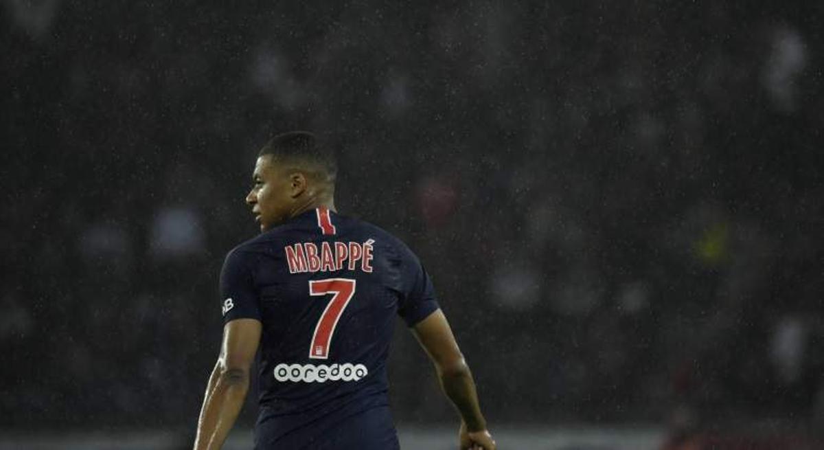 Mbappé mantiene en vilo a su equipo.