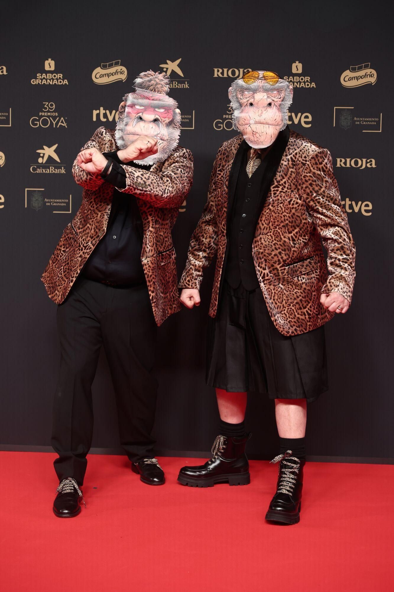 Los actores Víctor Monigote (i) y Rafael Arnau (d) posan en la alfombra roja de la 39º edición de los Premios Goya, en el Palacio de Exposiciones y Congresos de Granada, a 8 de febrero de  2025, en Granada, Andalucía (España). Los galardones son otorgados de manera anual por la Academia de las Artes y las Ciencias Cinematográficas de España (AACCE) con el objetivo de premiar a los mejores profesionales en cada una de las distintas especialidades tanto técnicas como creativas del cine español. 08 FEBRERO 2025 Eduardo Parra / Europa Press 08/02/2025. RAFAEL  ARNAU;VÍCTOR MONIGOTE;Eduardo Parra;