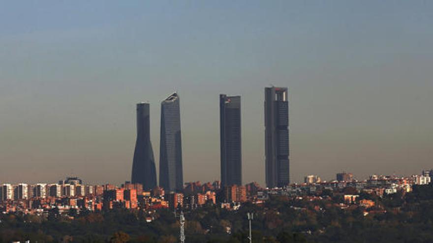 Vista de la &#039;boina&#039; de polución sobre Madrid.