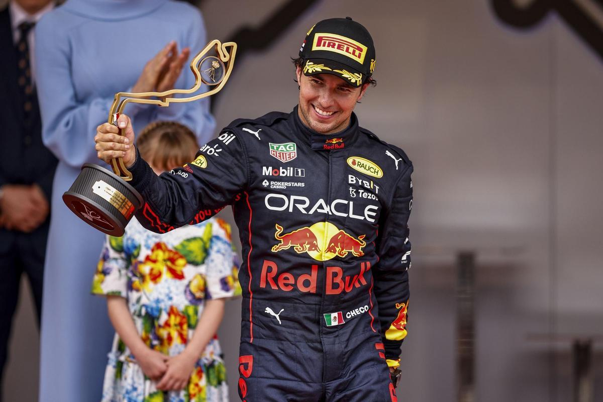 ‘Checo’ Pérez renova dos anys més el seu contracte amb Red Bull ‘Checo’ Pérez renova dos anys més el seu contracte amb Red Bull