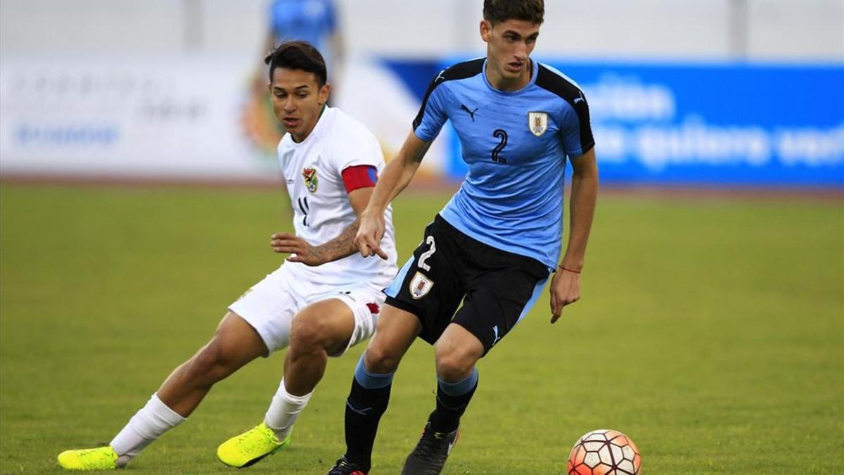 Santiago Bueno está disputando el Sudamericano sub20 con Uruguay