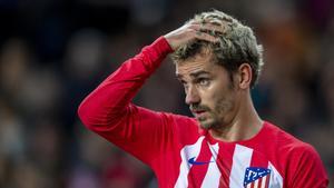 Fútbol  La rebelión de las leyendas del Atlético de Madrid contra el  actual escudo y a favor del antiguo: Ojalá vuelvas