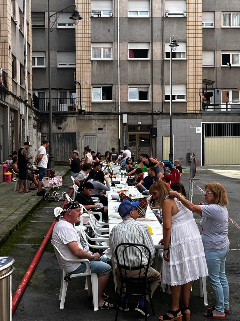 Comida en la calle de Corvera 2023 (40).jpeg