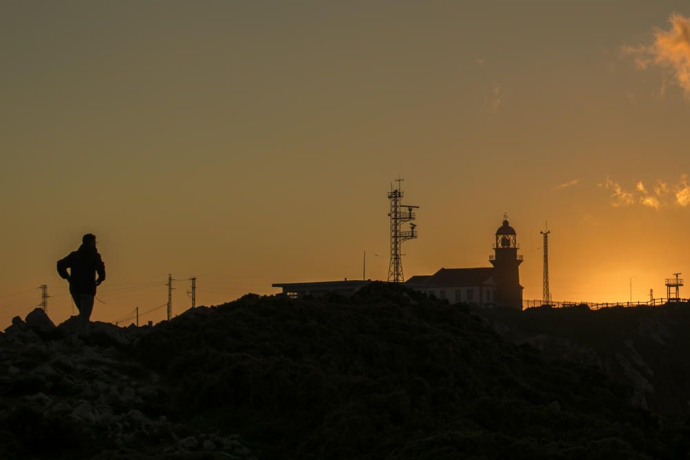 Las preciosas imágenes que dejan los faros de Asturias