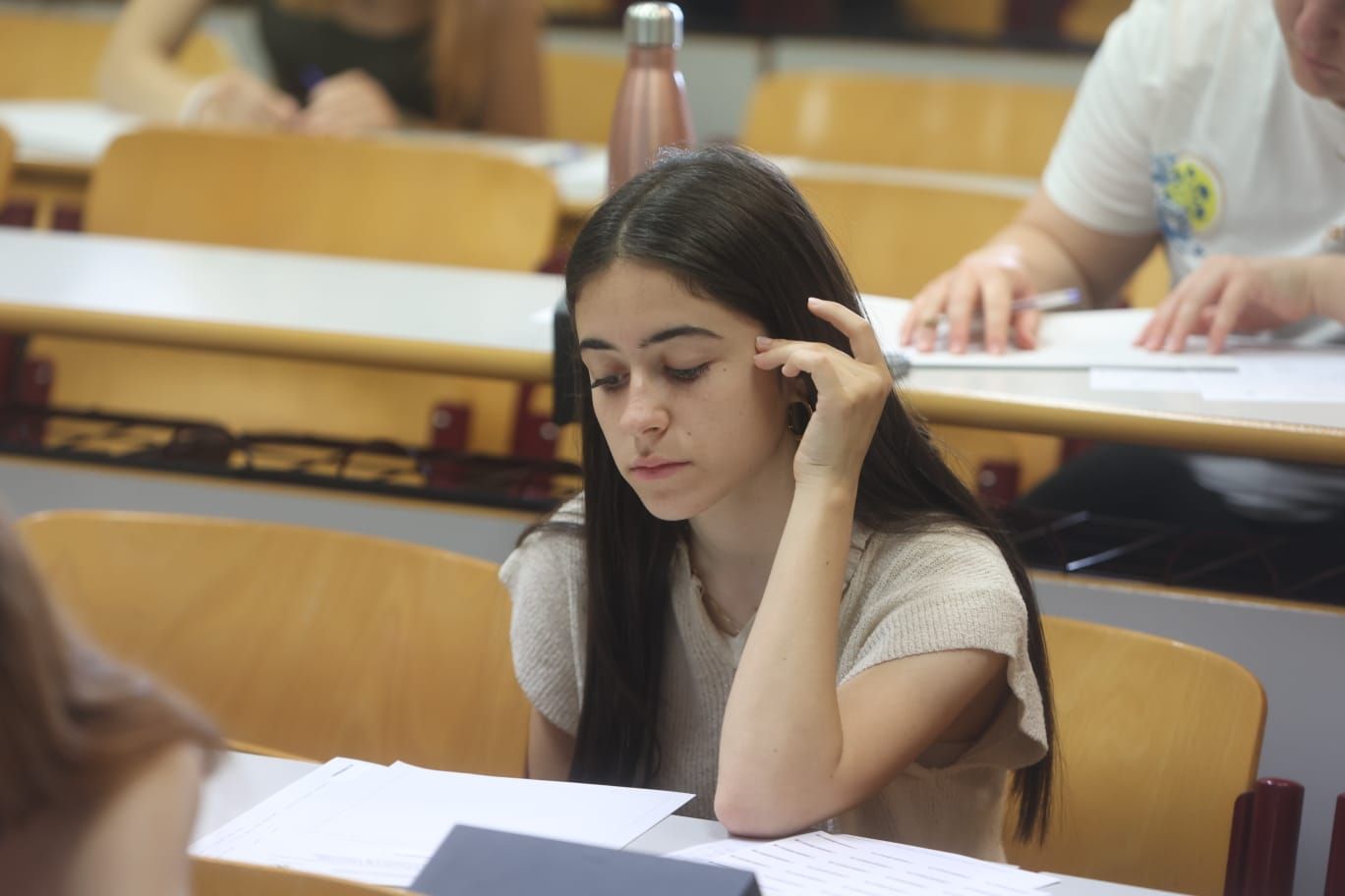 Selectividad 2024: primer día de la PAU en la Universidad de Alicante