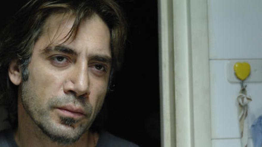 Fotograma del actor español Javier Bardem durante una escena de la película &quot;Biutiful&quot;.