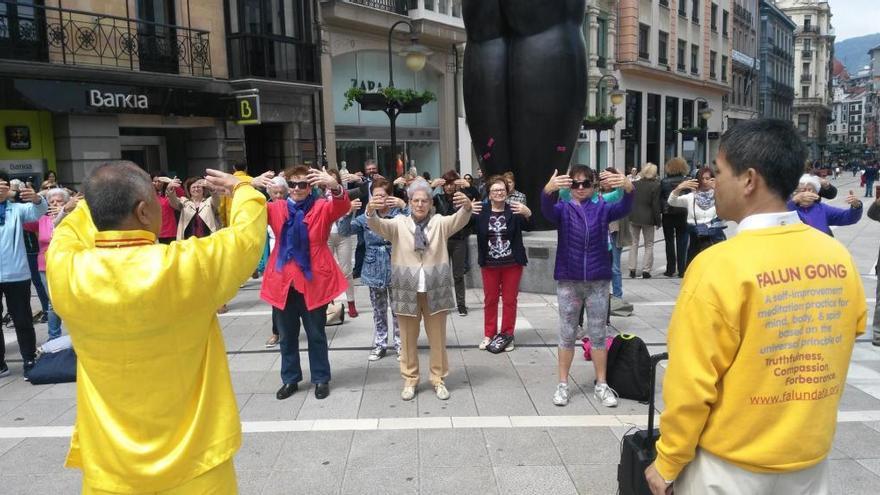 El sistema chino de cultivación de cuerpo y mente Falun Dafa desembarca en Oviedo