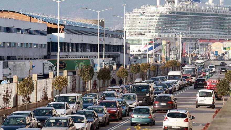 El vehículo ecológico crece en Vigo, aunque con timidez: su uso sigue a la cola de España pese a que la ciudad es referente en su fabricación