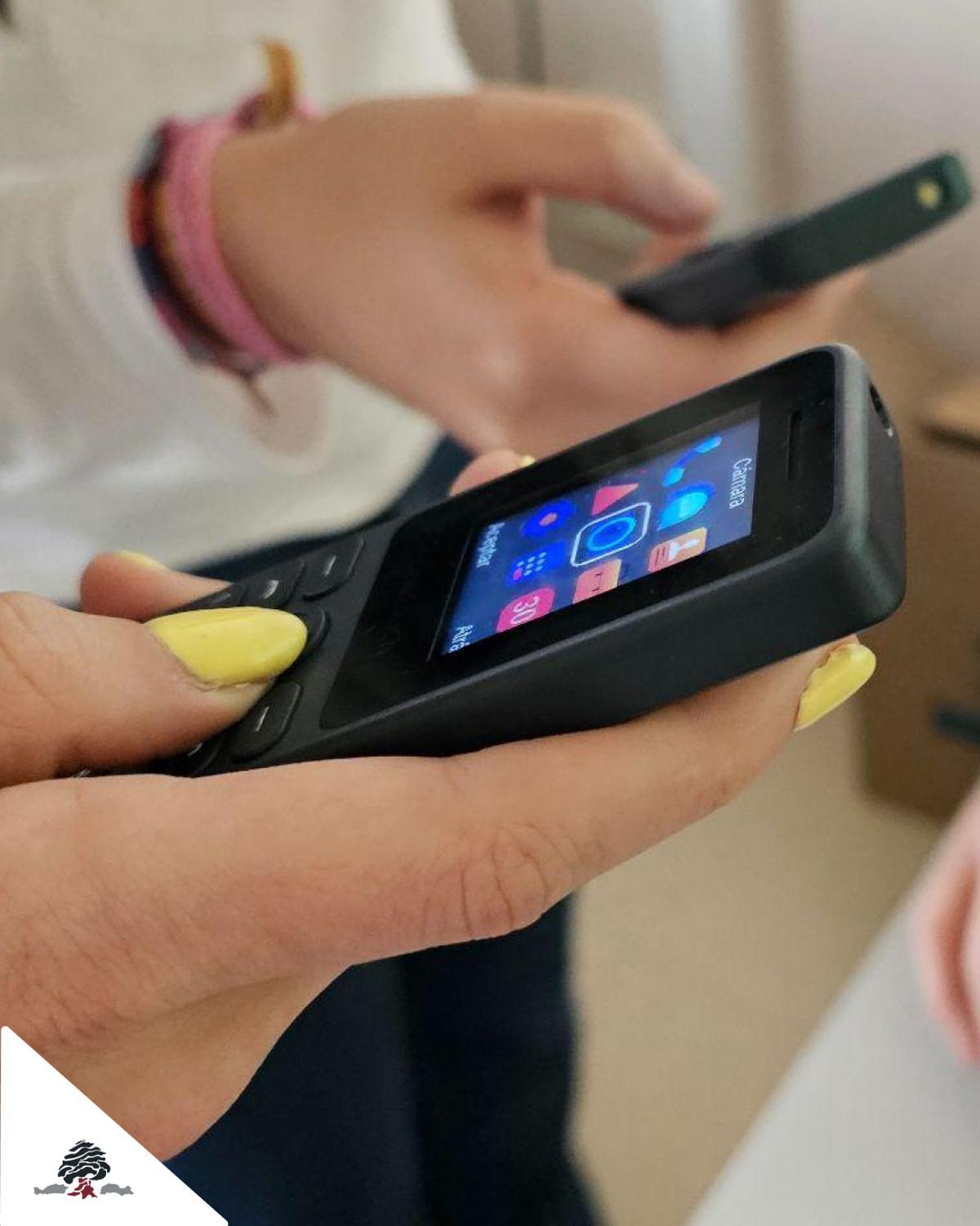 Los alumnos del Colegio Juan de Lanuza contaron con dispositivos cedidos por Embou