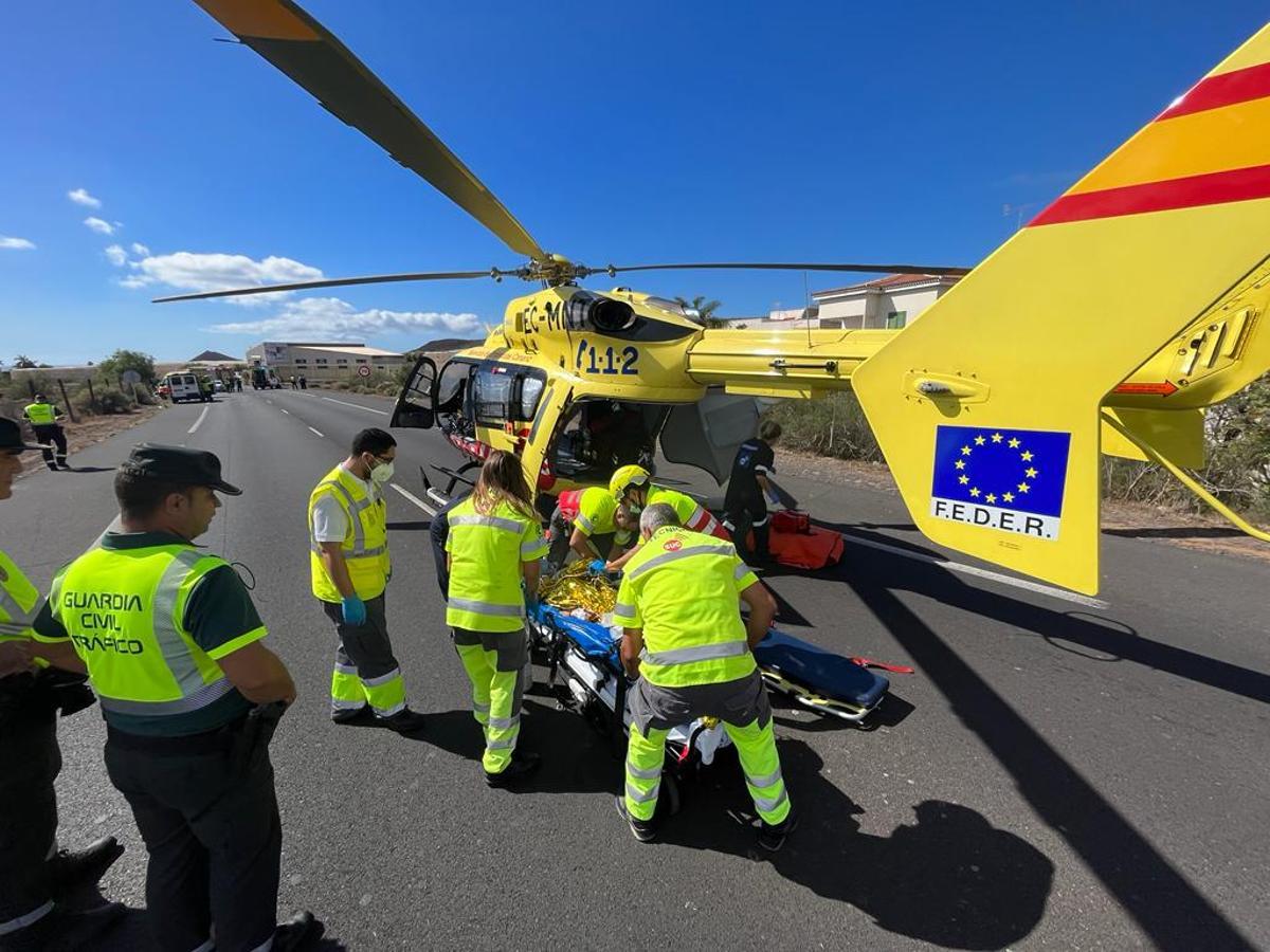 La herida antes de ser traslada en helicóptero.