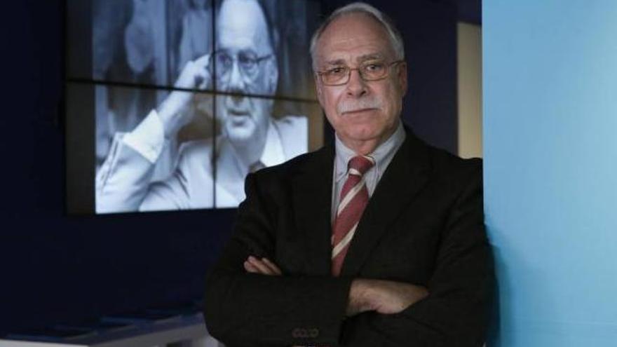 Camilo José Cela Conde, único hijo del escritor, fotografiado en el Museo de la Agencia Efe.