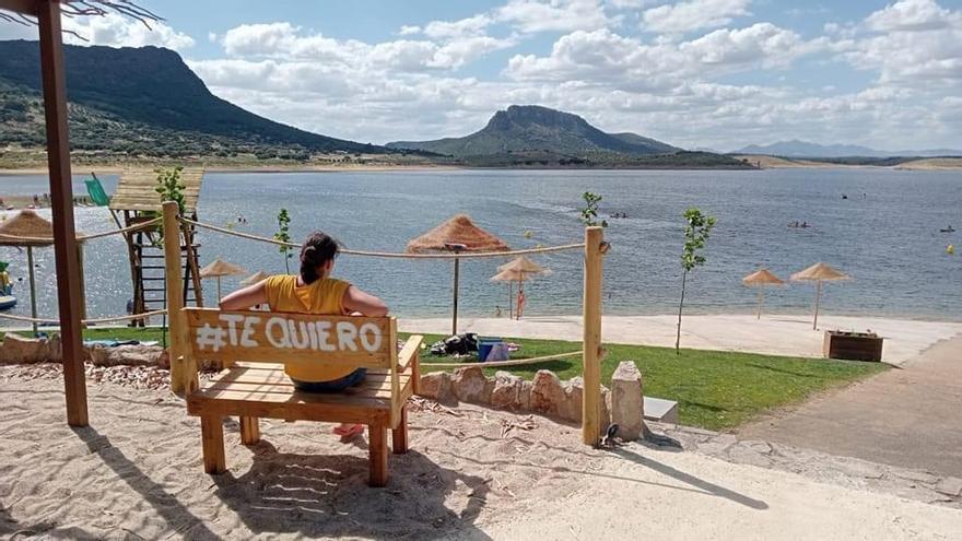 Playa de Peloche en Herrera del Duque.