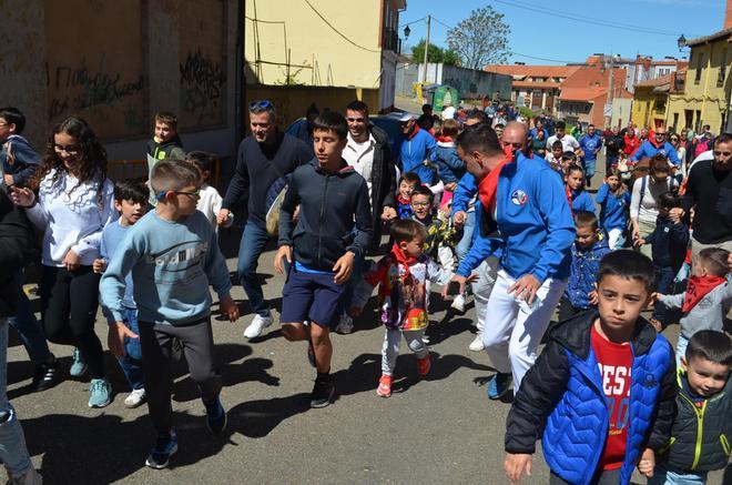 El domingo de La Veguilla de Benavente, en imágenes