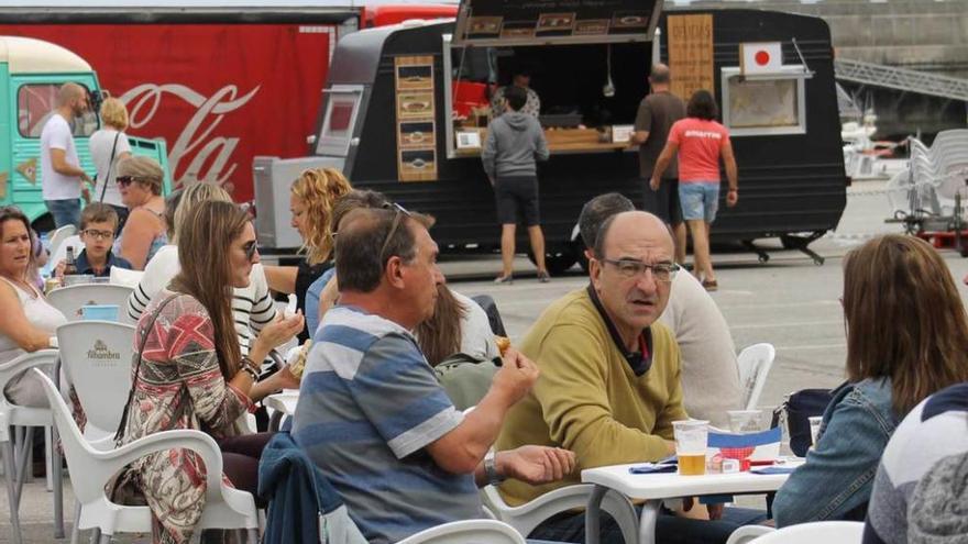 Éxito del festival de comida al aire libre de Cudillero