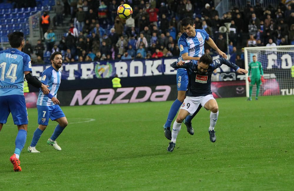 El conjunto blanquiazul comienza el año 2018 perdiendo en La Rosaleda ante el conjunto españolista con un solitario tanto de Sergi Darder al poco de iniciarse el encuentro